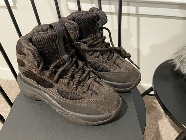 yeezy desert boot size 12