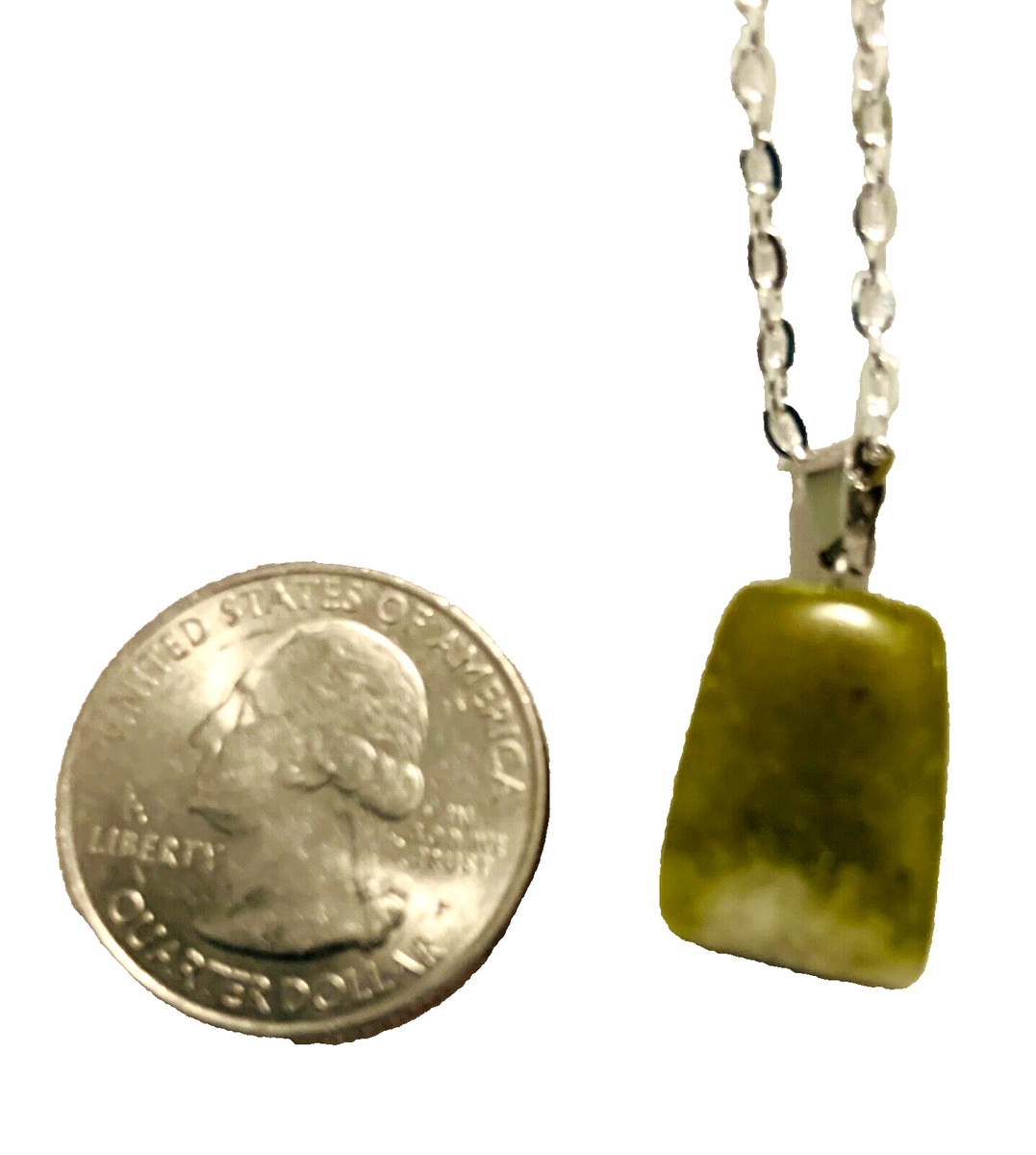 NEW Crystal Healing Chakra Cut Polished Green Quartz Stone Pendant
