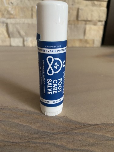 Green Goo Natural Skin Care Salve Stick Foot Care, .6 oz 17 G New