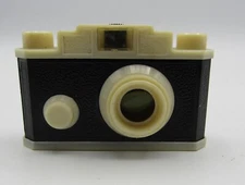 VTG. MINI "LEICA" TOY CAMERA 8-PICTURE VIEWER 1950s GERMANY MADE