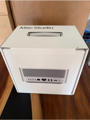 Apple Mac Studio M3 Ultra 32-Core CPU 80-Core GPU 96GB 8TB NIB SEALED Free Ship