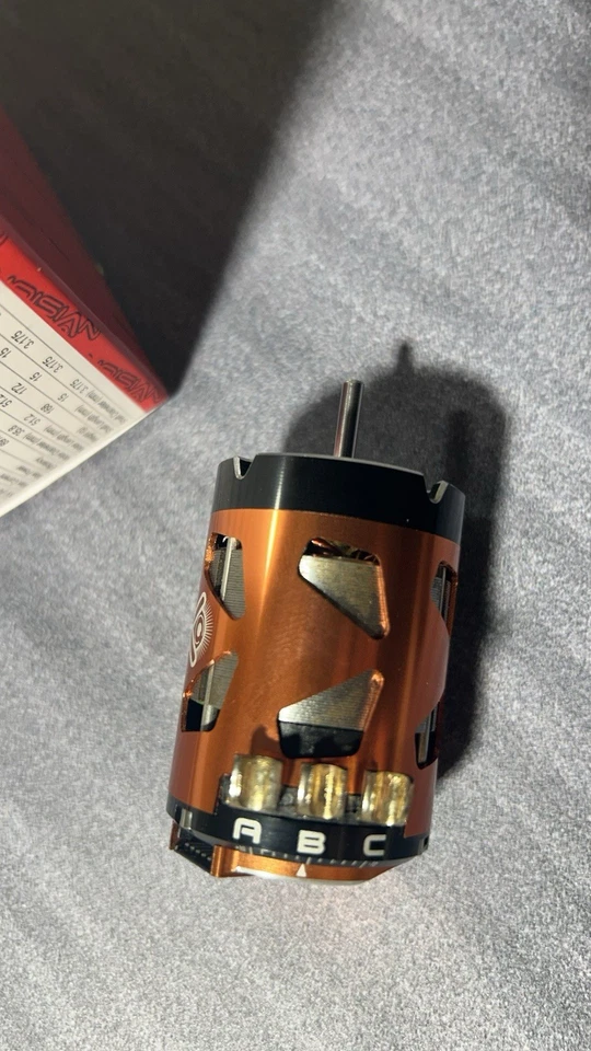 NVision RC Brushless Hochleistungs Motor R540 4,5 T Nagelneu NP 89 Euro - Bild 2 von 4