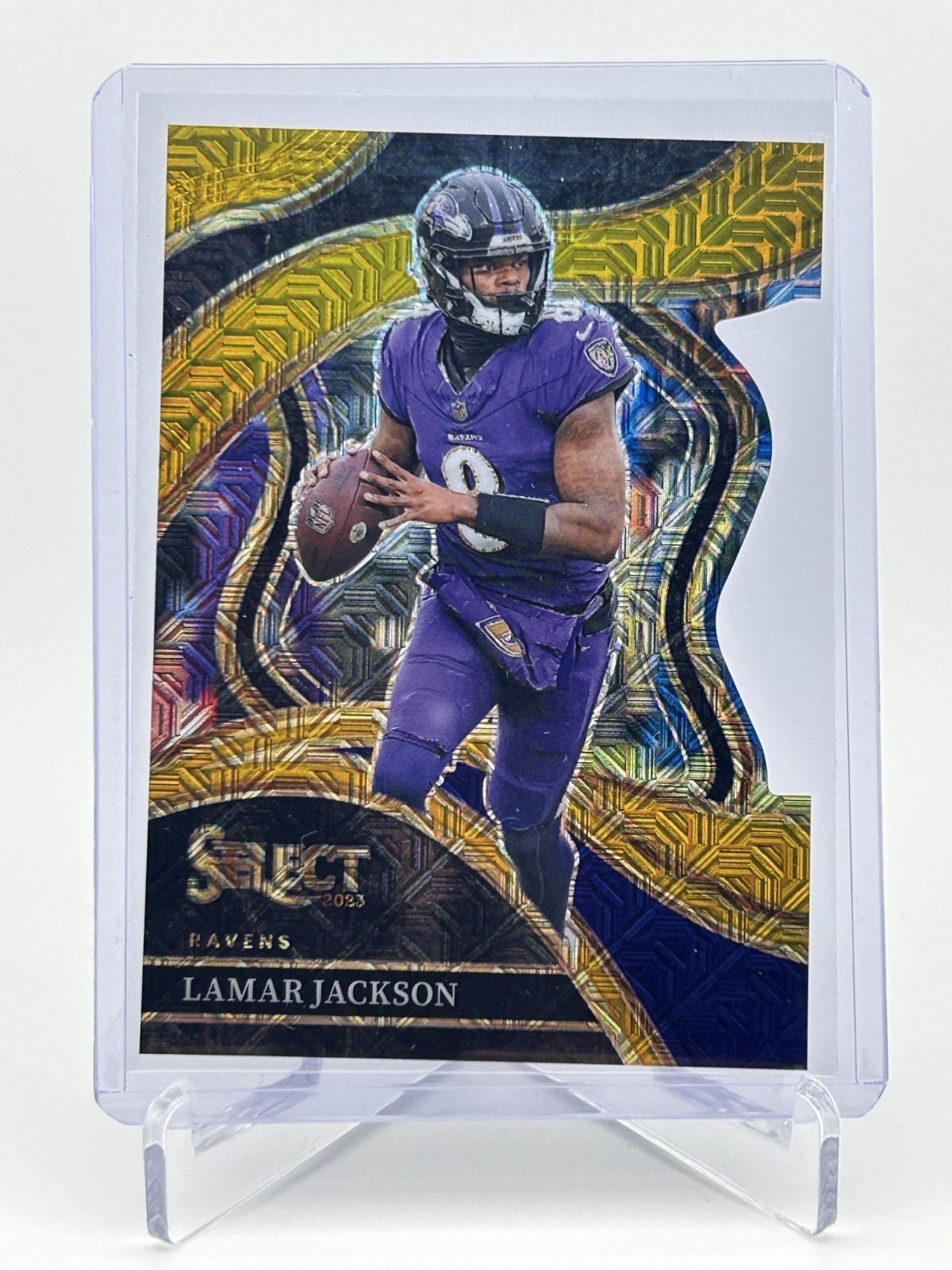 2023 Panini Select Lamar Jackson Club Level Gold Mojo Prizm Die Cut /10 SP #241