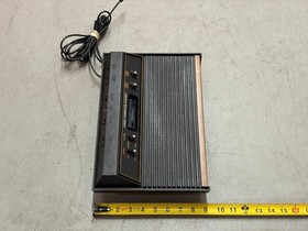 Atari 2600 CX-2600A Video Computer System Console Woodgrain RF Untested