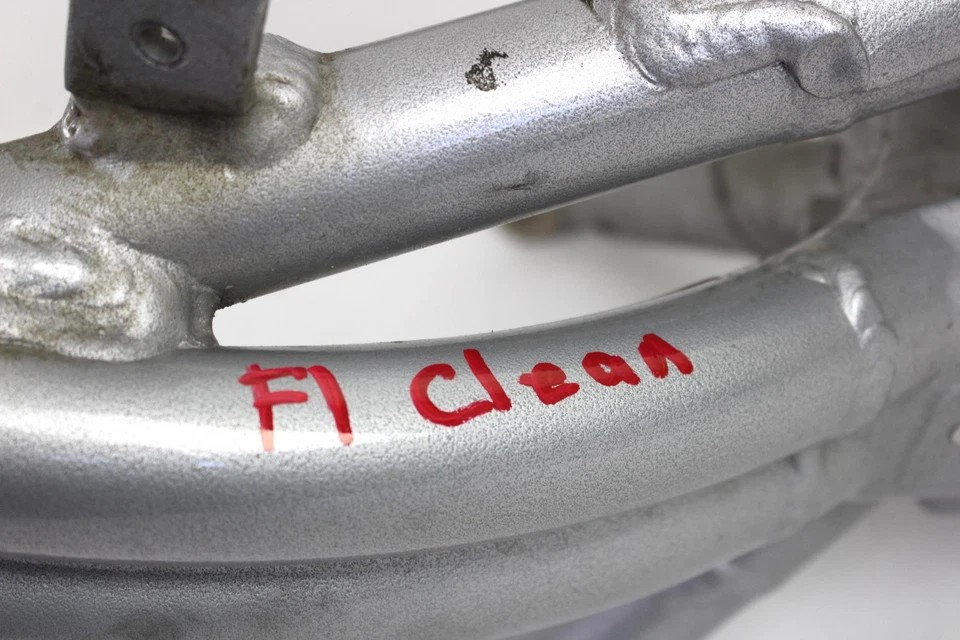 97-98 Triumph Speed Triple T509I Main Frame Chassis CLN Foto 2 de 4