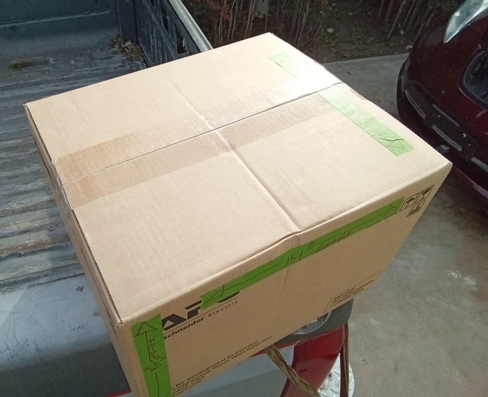 2Pack | NEW| APC BN650M1 Back-UPS Batery Backup System 7 Outlets 650VA  360 Wats - Image 3 of 4