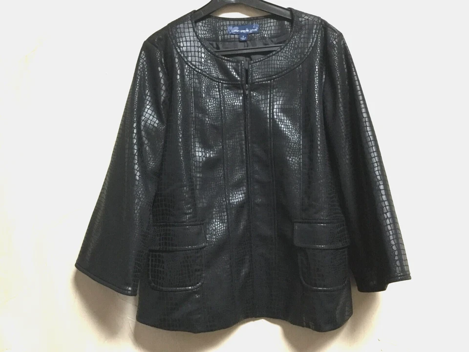 Susan Graver Women Size S Black Faux Leather Gator Blazer Jacket Zip Pockets - Image 4 of 4