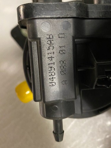 Jeep Grand Cherokee 1997-2002 bomba de detección de fugas 4891415 OE - Imagen 3 de 6