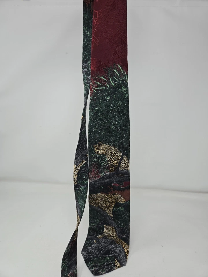 Gravata vintage espécie ameaçada chita 100% seda caçadores solitários 1995 EUA 4" - Imagem 3 de 4