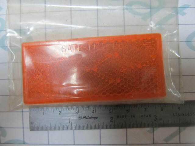 3357 003357 Wesbar Multi-Use Reflex Reflector Lens, Amber