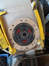 Ricambi nuovi auto d'epoca varie marche fiat Renault ecc.