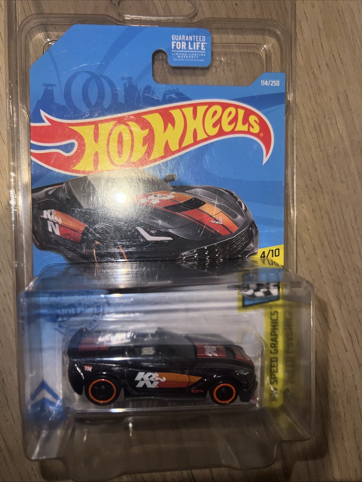Hot Wheels Super Treasure Hunt '14 Corvette Stingray With Protector