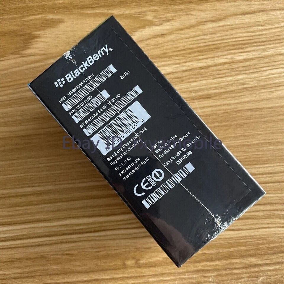 New Sealed--BlackBerry Classic Q20 16GB+2GB RAM Unlocked LTE Qwerty Keyboard - Image 4 of 4
