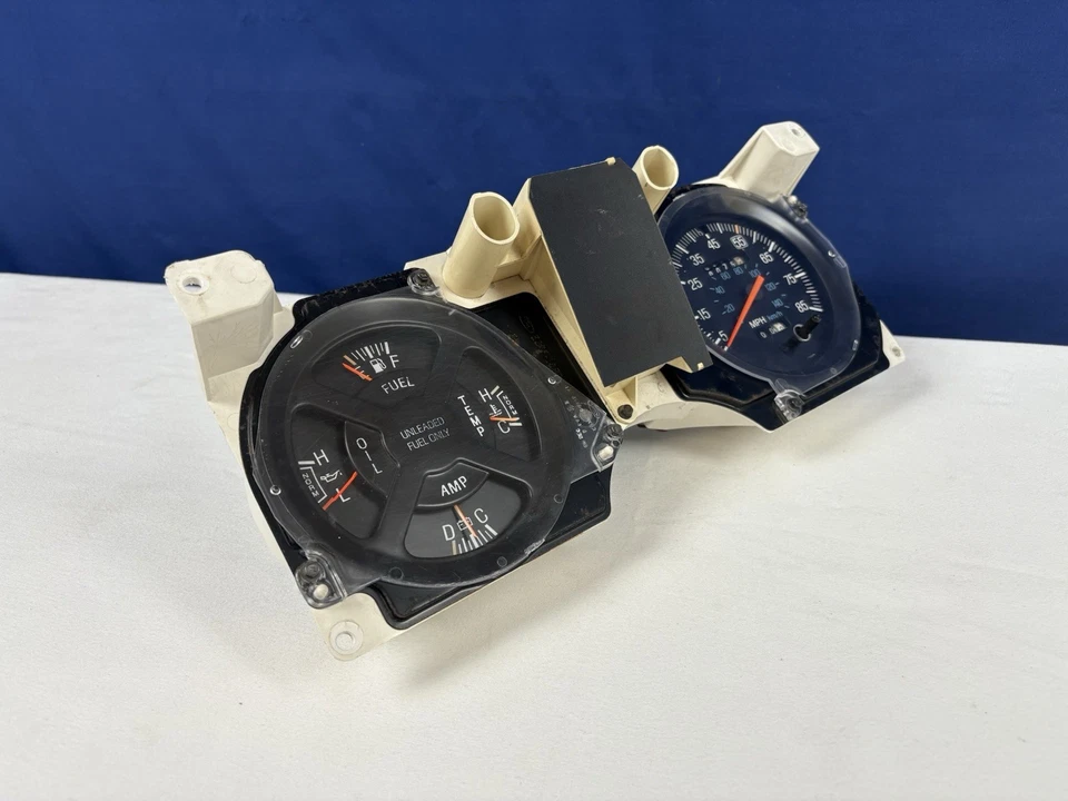 Ford Ranger 1987 OEM 2,0 L velocímetro manual tracción trasera E67F-10848-B Foto 2 de 4