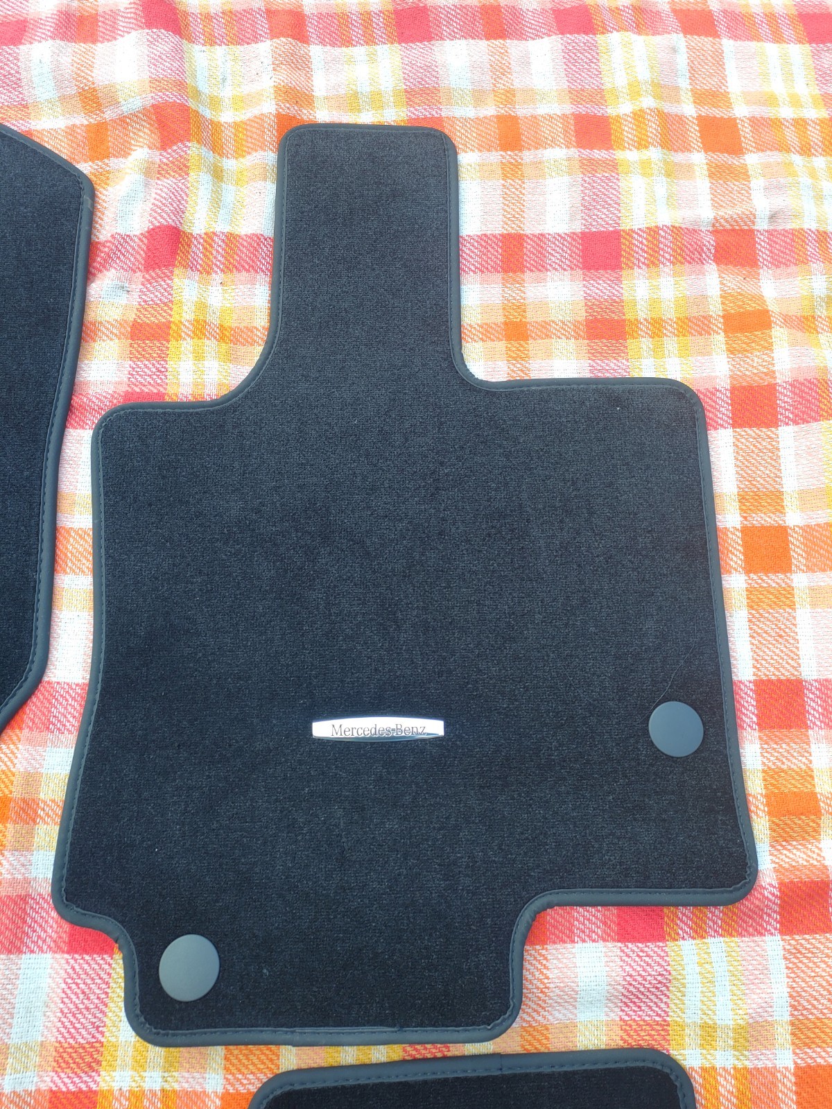 Mercedes-Benz Original Velour Floor Mats Set 4-Piece Black V 167 GLE RHD New