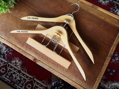 Vintage (2) WOODEN SUIT HANGERS w/Pants CLAMP ~ PIERRE HOTEL NYC -1965 EXCELLENT