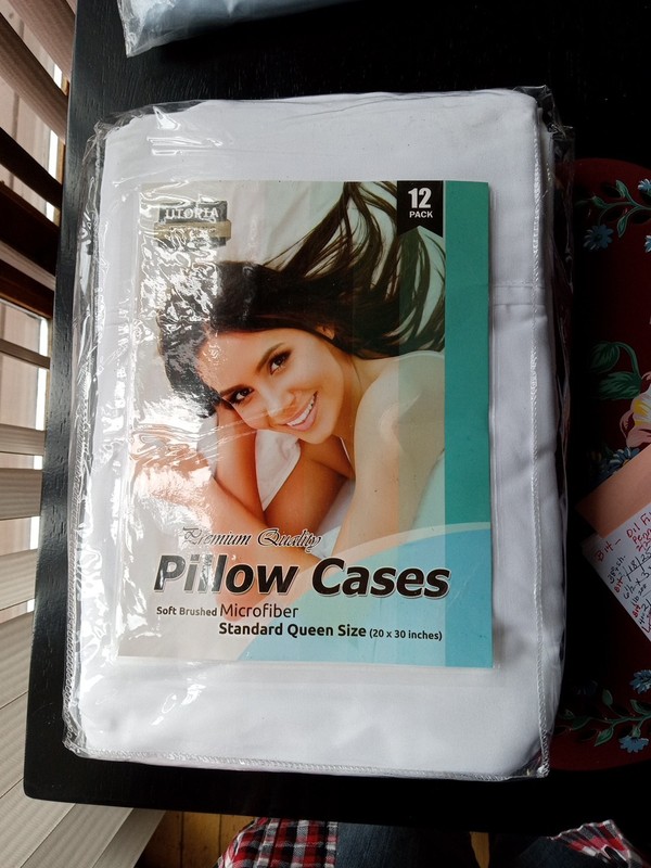 Utopia Pillow Cases - 7 White Standard Queen 20" x 30" Soft Brushed Microfiber 
