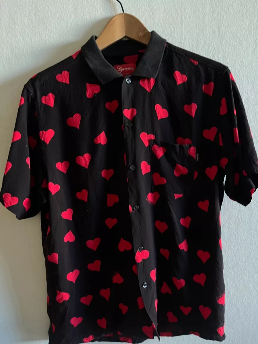 SUPREME SS17 HEARTS RAYON BUTTON UP SIZE M