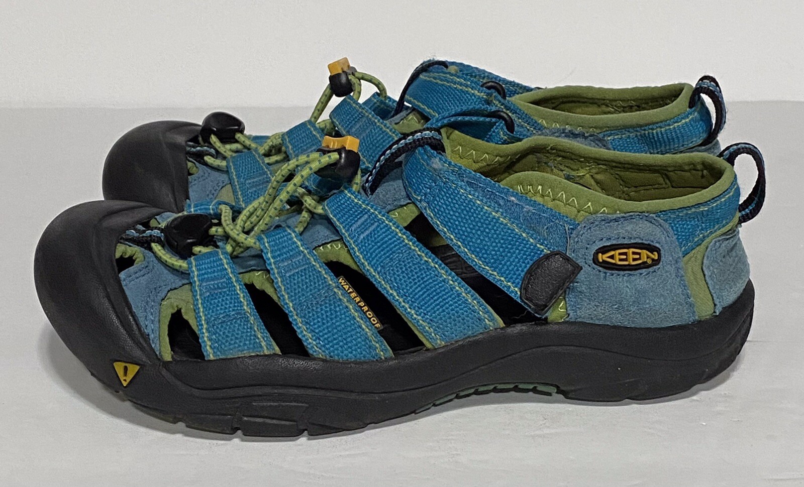Keen Sandali Donna Scarpe Sportive Escursionismo Acqua Lavabili Blu Taglia 5 Impermeabili