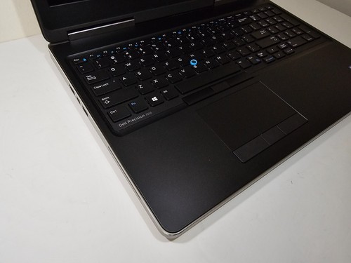 DELL PRECISION 7510 15.6"/i7-6820HQ 2.70GHz/24GB RAM/256GB SSD+500GB HDD/W5170M - Picture 10 of 23