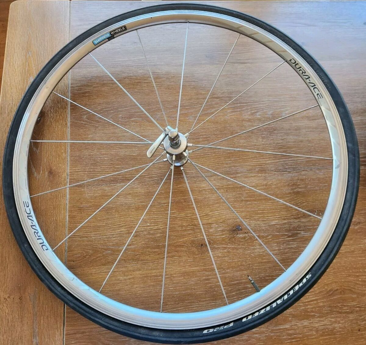 Shimano Dura-Ace 16 Spoke WH7800 Complete Front Wheel With Shimano Dura-Ace 16 Spoke WH7800 Complete Front Wheel With