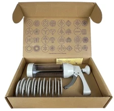 Pampered Chef Cookie Press with 16 Discs 1525 Valentines Day Xmas Cookies New