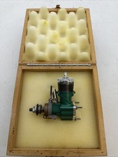 Vintage ORWICK .64 Model Airplane Engine EXCELLENT  M3
