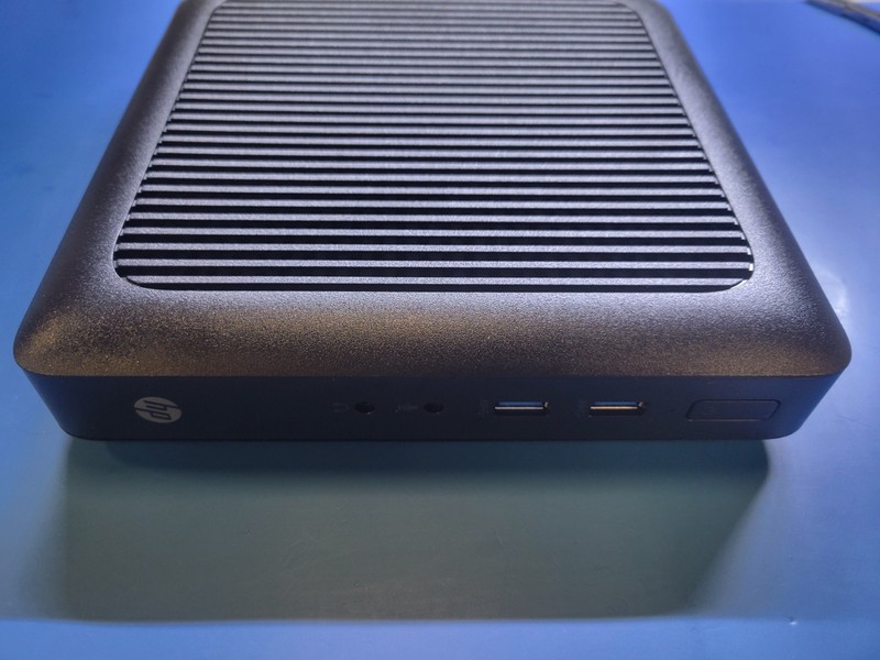 HP T520 Thin Client AMD GX-212JC 1.2Ghz 8GB SSD 4GB RAM ThinPro OS AC Adapter