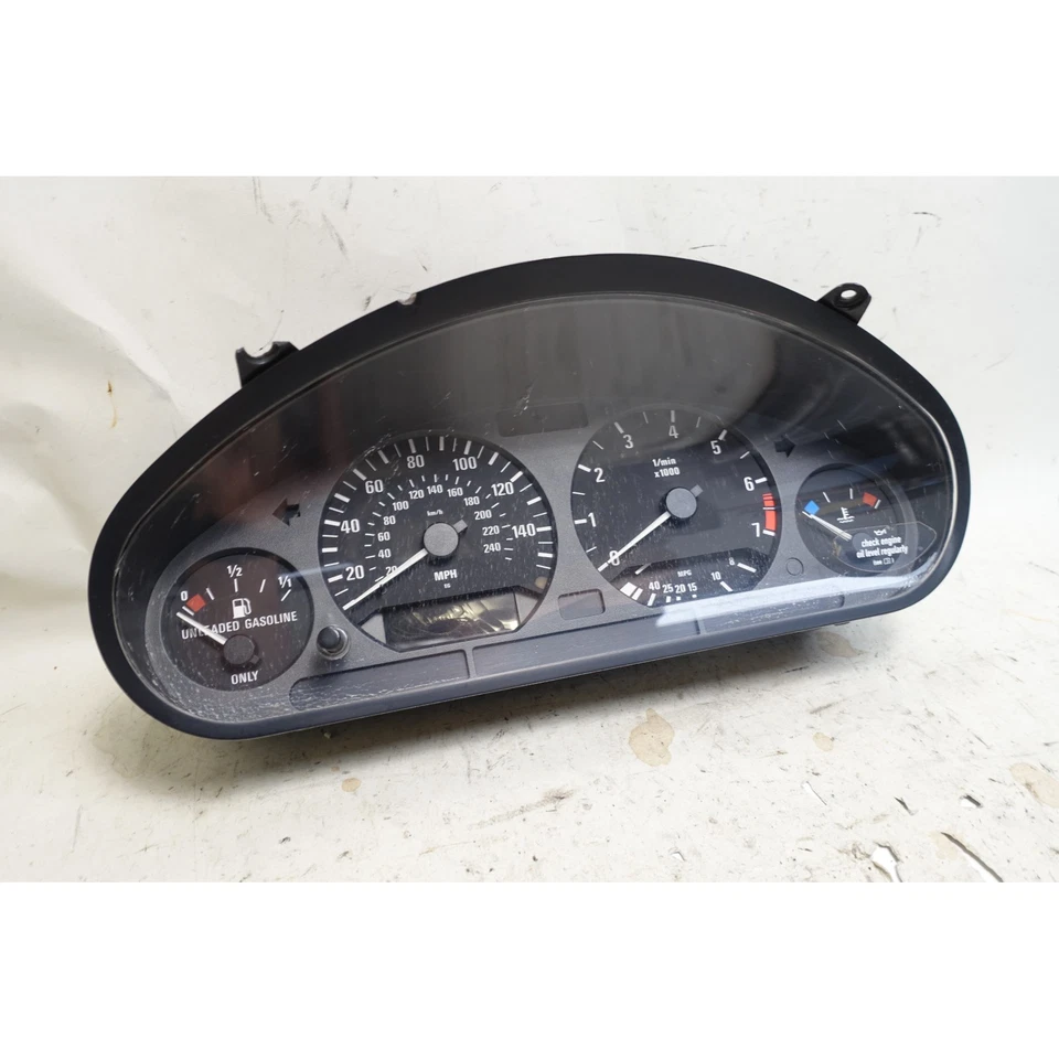 Damaged 1997-1999 BMW 3-Series E36 Instrument Cluster Speedometer Tach OEM - Image 2 of 4