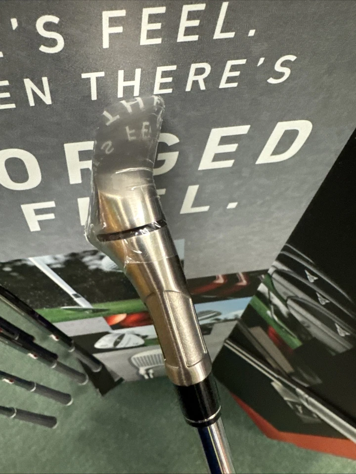 Taylormade Stealth Gap A Wedge KBS Max MT 85 Regular Flex - Image 3 of 4