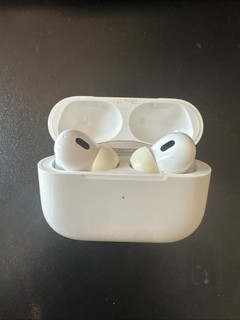 Apple AirPods Pro 2nd Generation USB C Used Good Condition No Box