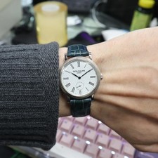 2010s Mint Patek Philippe 7119G Calatrava 31mm 18K White Gold White Dial Watch 2