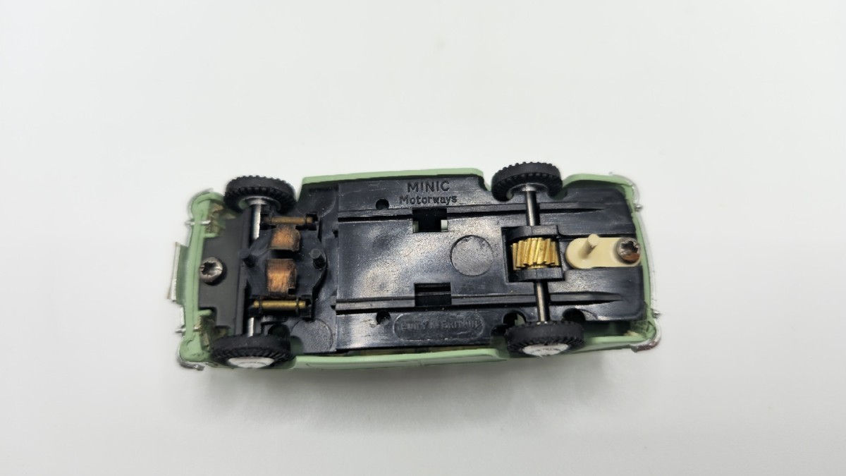ミニカー Triang MINIC MOTORWAY Humber Super Snipe Slot Car Triang Minic Motorways M.1543 Humber Super Snipe Green
