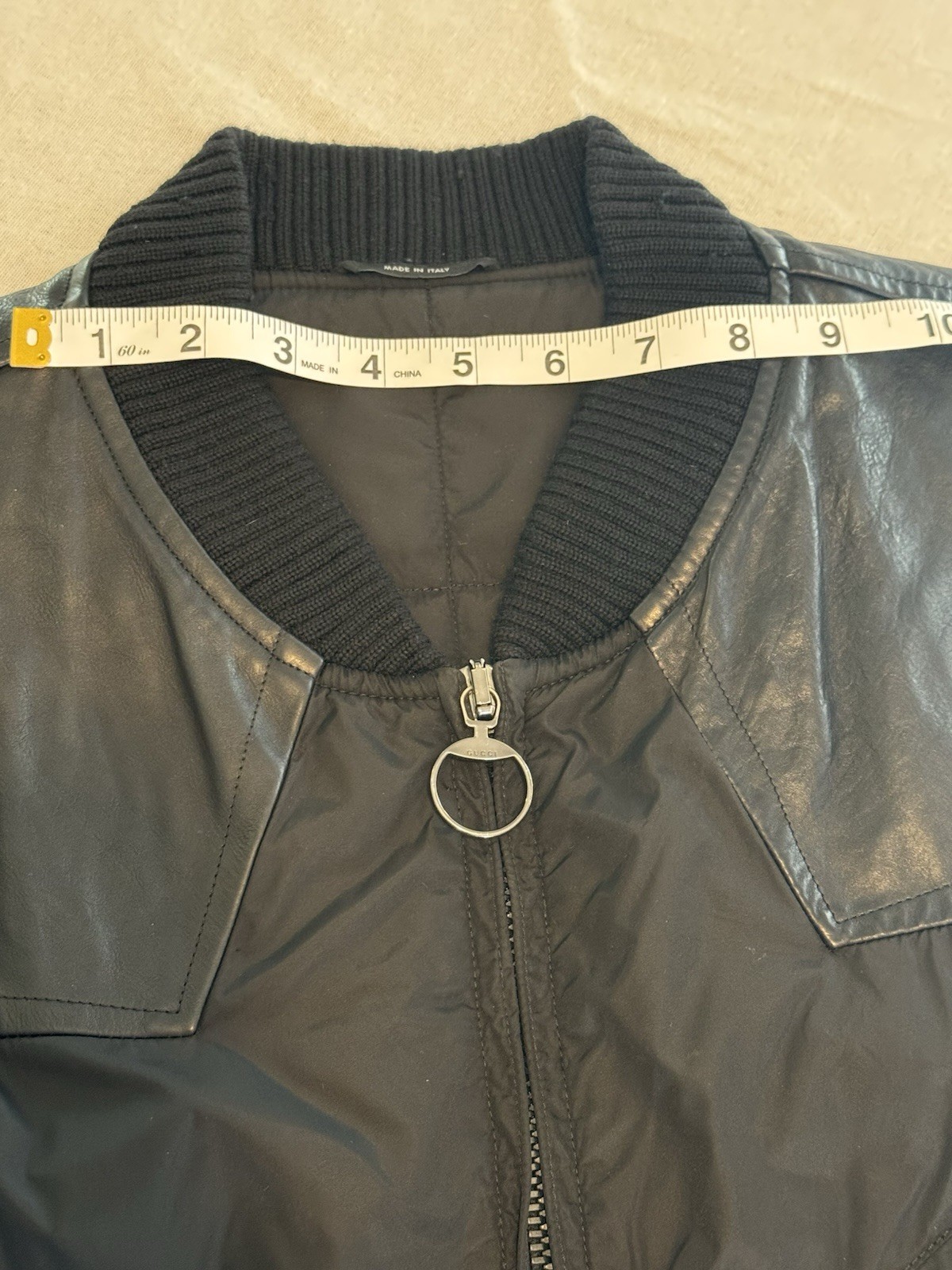 Men’s Gucci Jacket With Detachable Sleeves, turns into a vest image 4