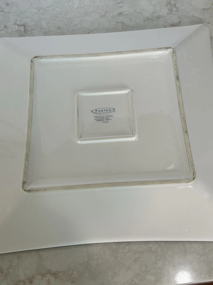 Bandeja cuadrada Fusion grande blanca Portugal 13”x13”  Foto 4 de 4