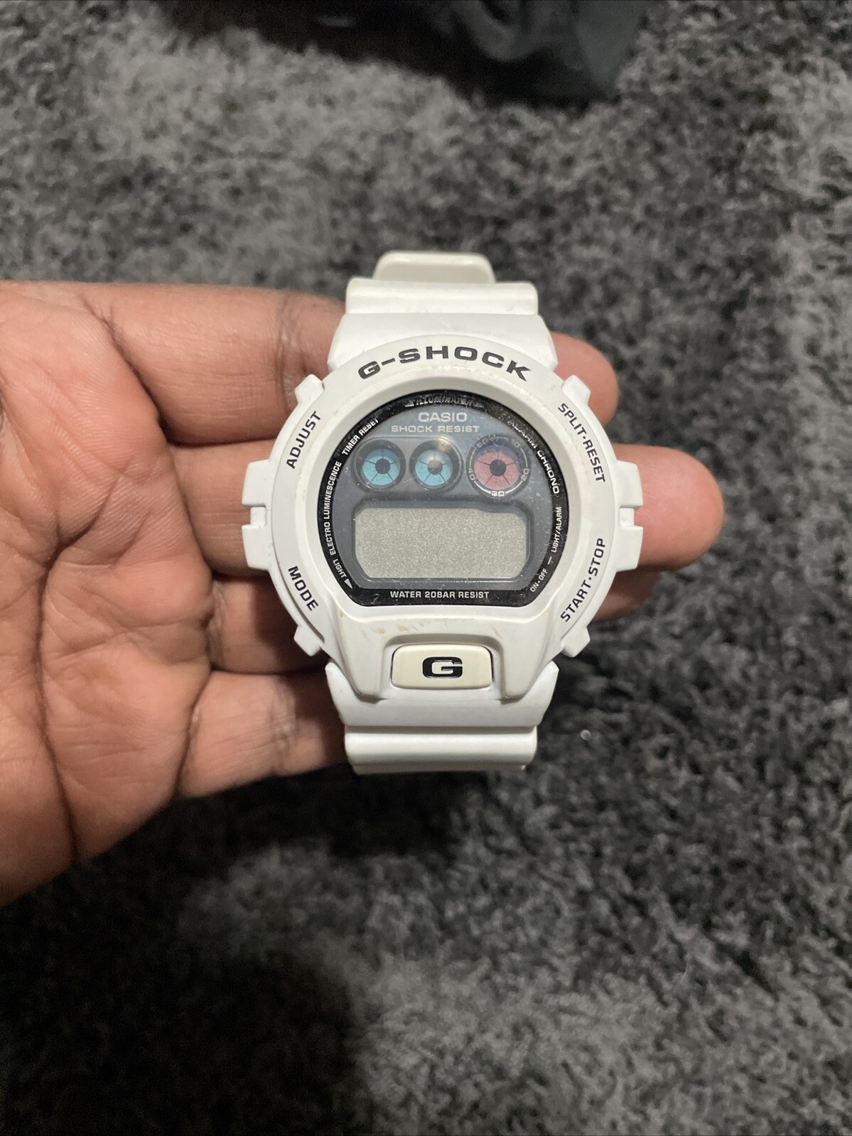 Men's Stylish Wristwatch for Every Occasion-image