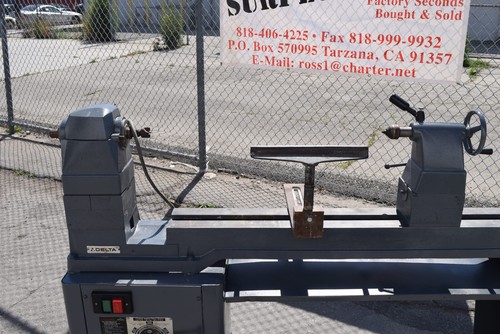 Delta Variable Speed Wood 4 Speed Lathe Model 46-541S W/Toolholder + Tailstock - Picture 4 of 7