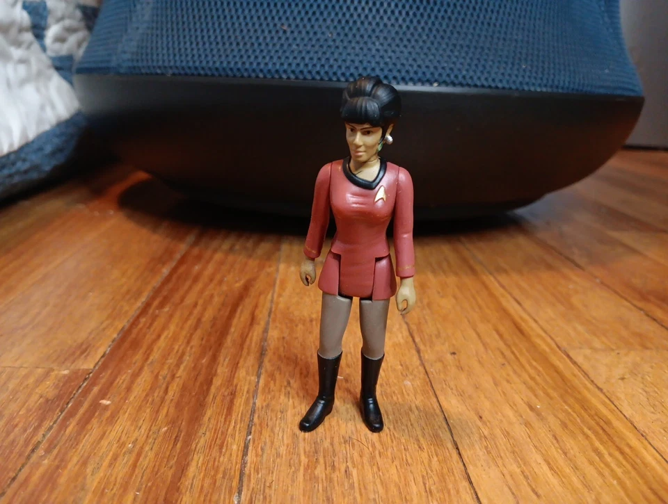 Mini figura de acción posable Star Trek Uhura Nichelle Nichols usada Foto 2 de 4