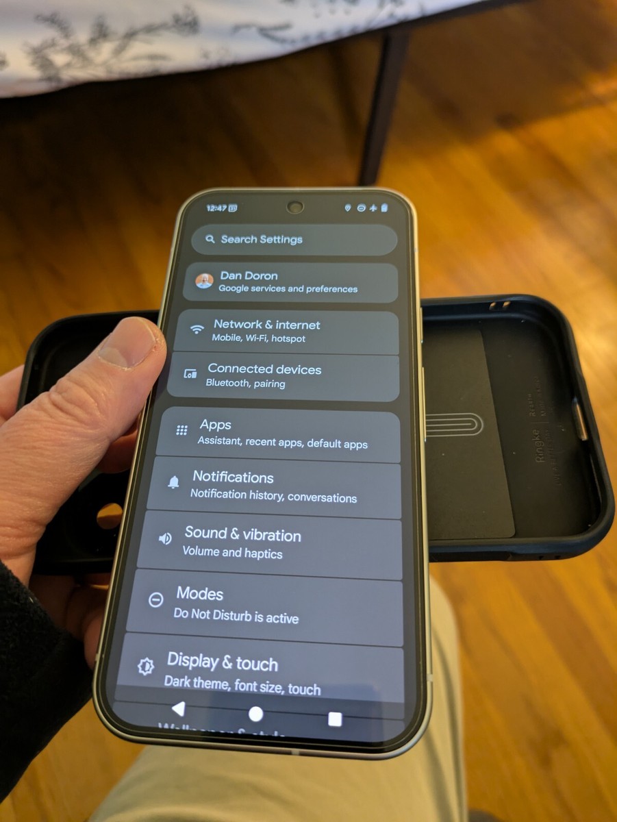 Google Pixel 9 - 128 GB - Porcelain (Unlocked) - Perfect Google Pixel 9 - 128 GB - Porcelain (Unlocked) - Perfect