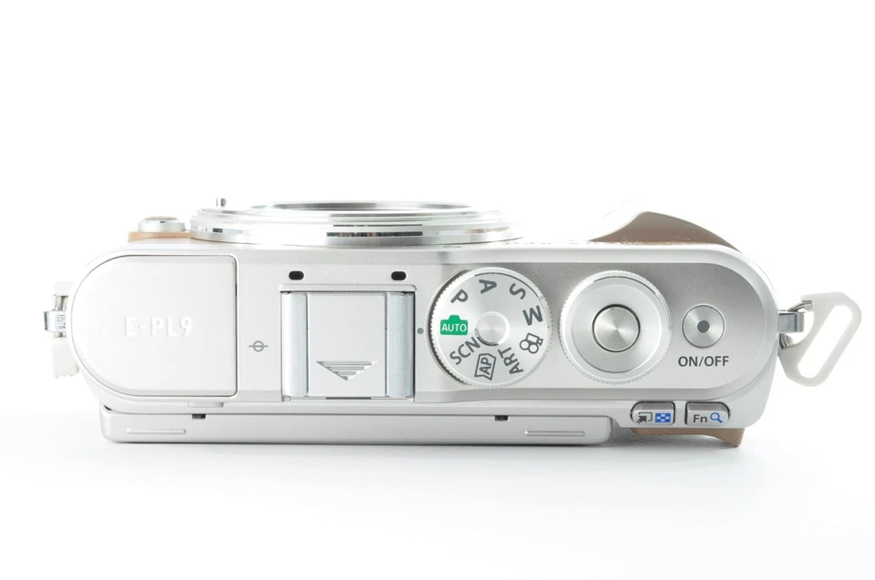 【¡Como nuevo!!】 Cámara digital Olympus Pen E-PL9 sin espejo - marrón (solo cuerpo) Foto 4 de 4