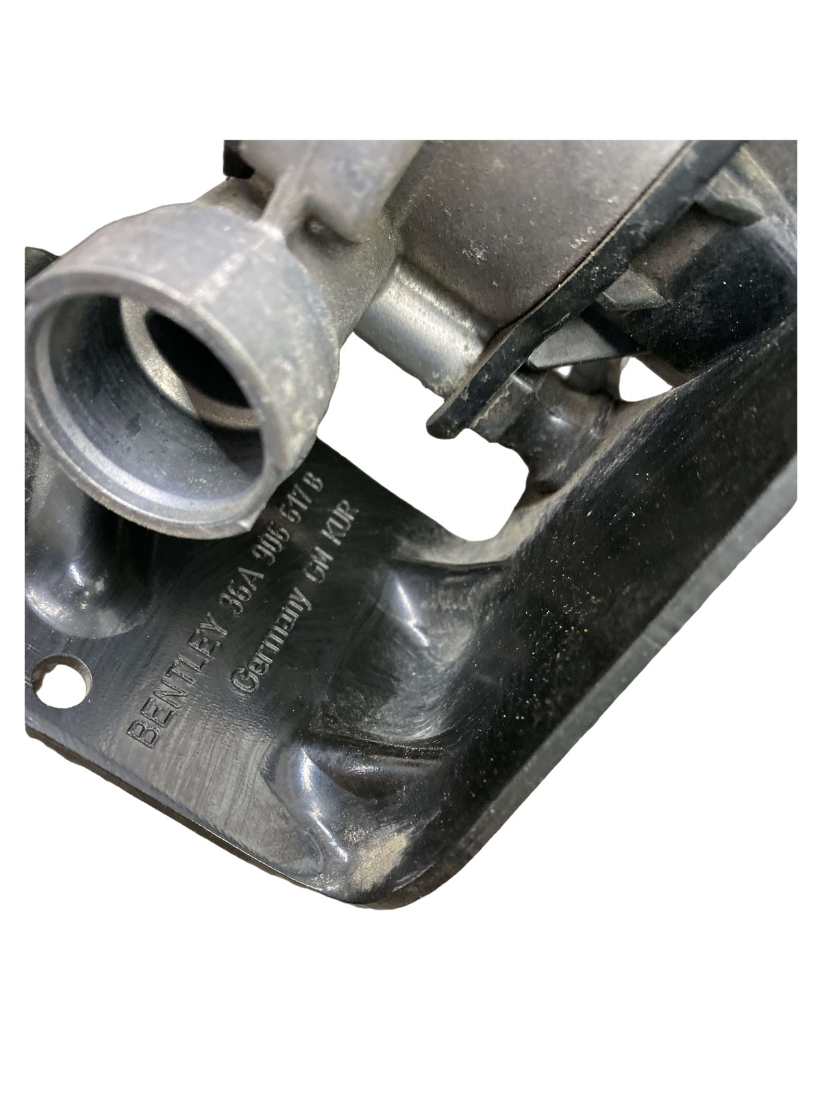 Bentley Bentayga 2015-2020 Secondary air pump P/N 079959231G