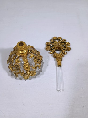 Antigua botella de perfume de filigrana dorada Ormolu Globe ornamentada con cristal Dauber - Imagen 2 de 7