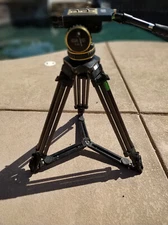Cartoni C20S Tripod and Carbon Sticks w/ ground Spreaders /100mm Ball
