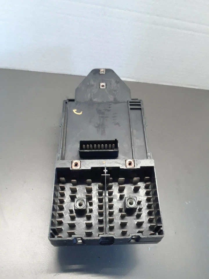 1999 FORD F250 F350 SUPER DUTY DIESEL CAJA DE FUSIBLES PANEL DE RELÉS F81B-14A067-AF REMAN Foto 3 de 4