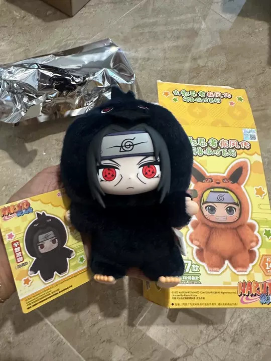 OFICIAL TOP JUGUETE NARUTO BESTIA FIESTA PELUCHE CAJA CIEGA FIGURA REGALO - ITACHI UCHIHA