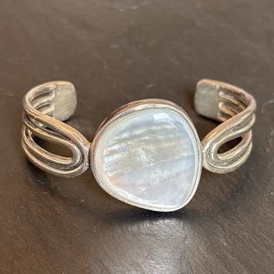 Barse Stunning Southwestern Cuff Bracelet Vintage Mother Of Pearl 36g 6.3 