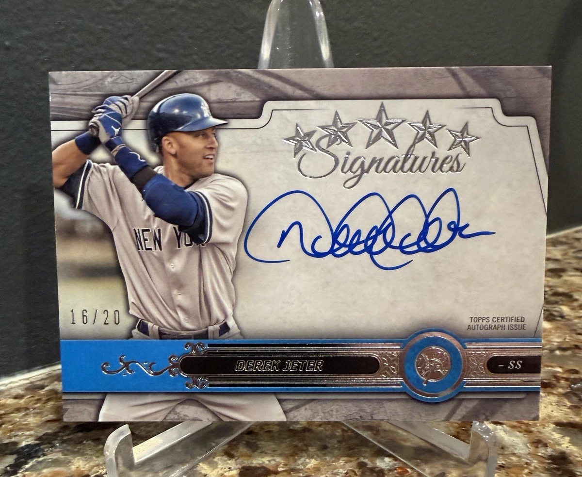 Topps Derek Jeter Autographed Baseball Sports Trading Cards 