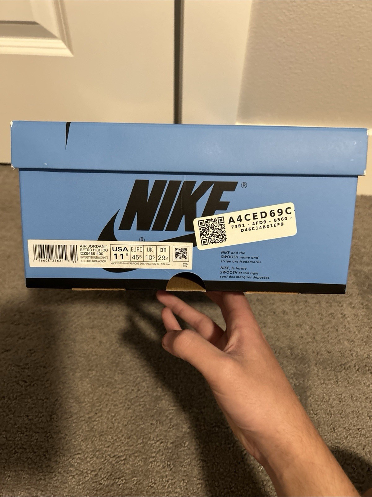 Nike Air Jordan 1 Retro OG High UNC Toe Size 11.5 DZ5485-400 thumbnail 12