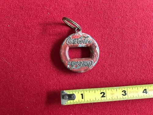 COKE BOTTLE OPENER VINTAGE RED KEY CHAIN