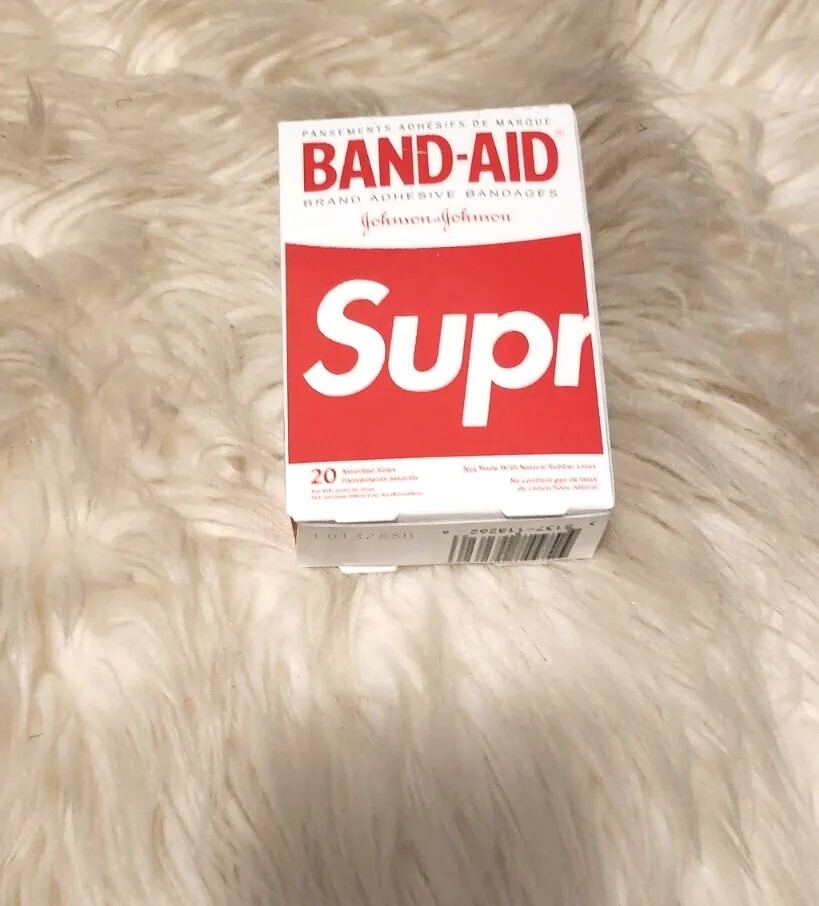 NEW Supreme Band-Aid Brand Adhesive Bandages Johnson & Johnson